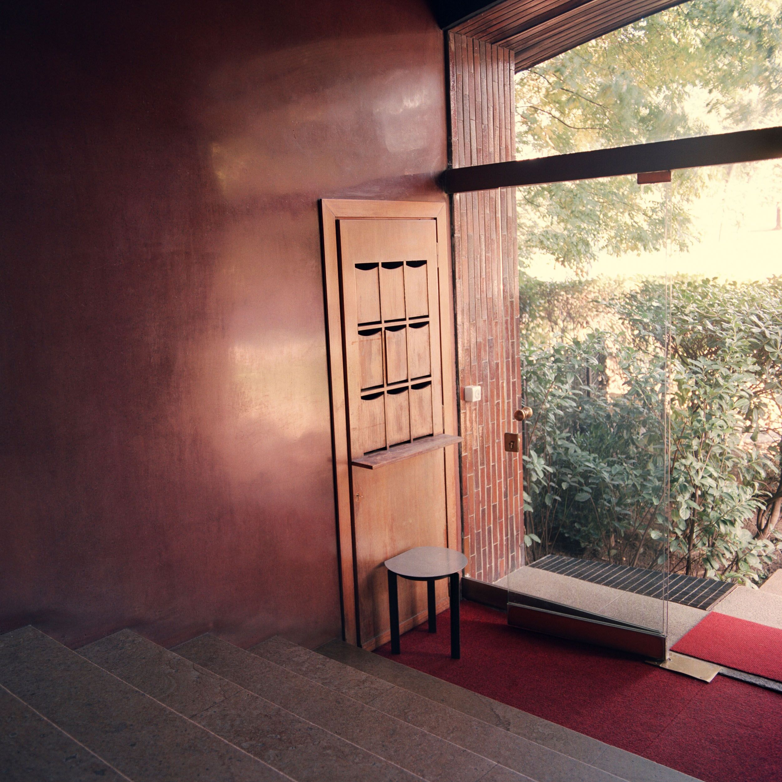 Sillabe Luca Baroni Furniture Table 17